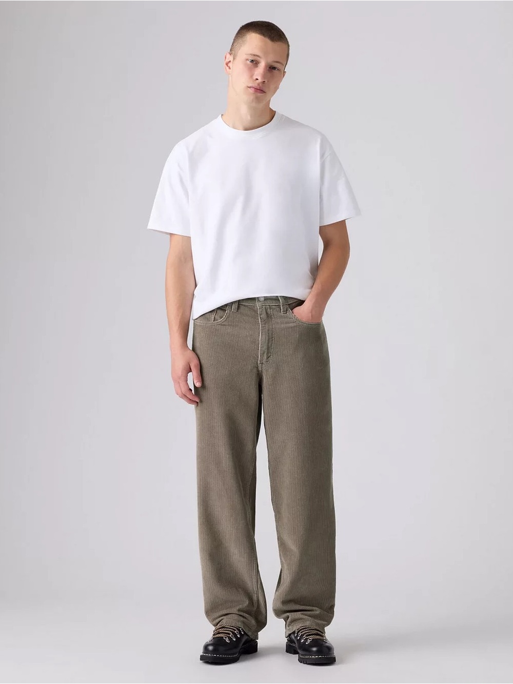 Levi's Men's 578 Baggy Fit Y2K  '90s-inspired style Corduroy Jeans Taupe-Cotton